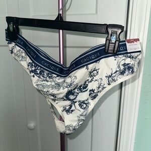 Cacique 18/20 thong plus size blue/cream Floral NWT